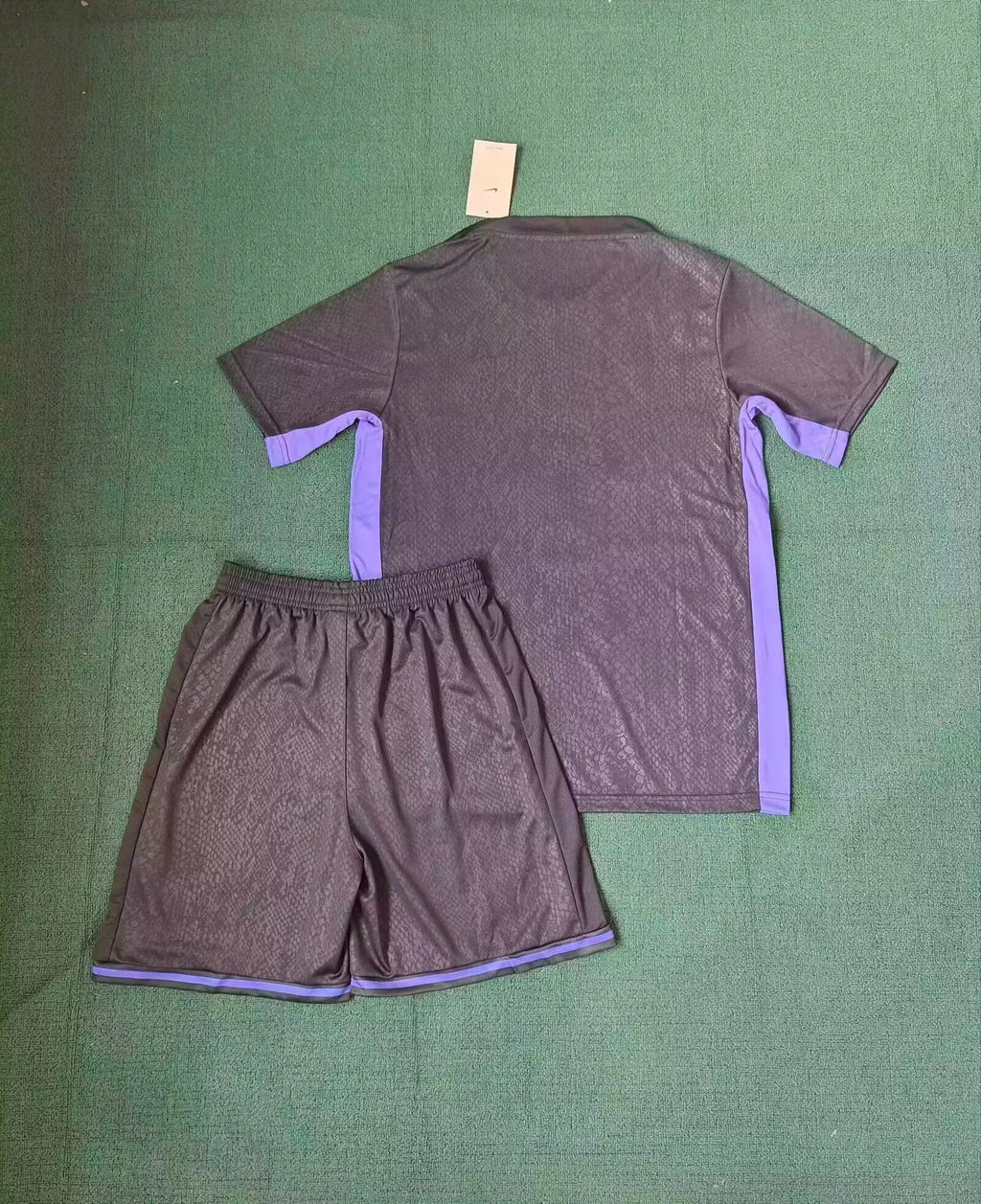 Ensemble Barcelone 2026 pré match bleu-noir